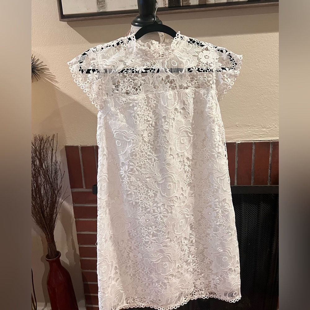 Cupcake & Cashmere white lace shirt dress Size small